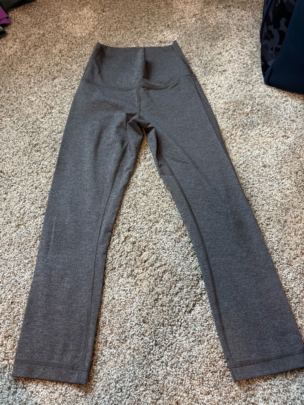 lululemon Charcoal Heather High-Rise Leggings XS mid-length